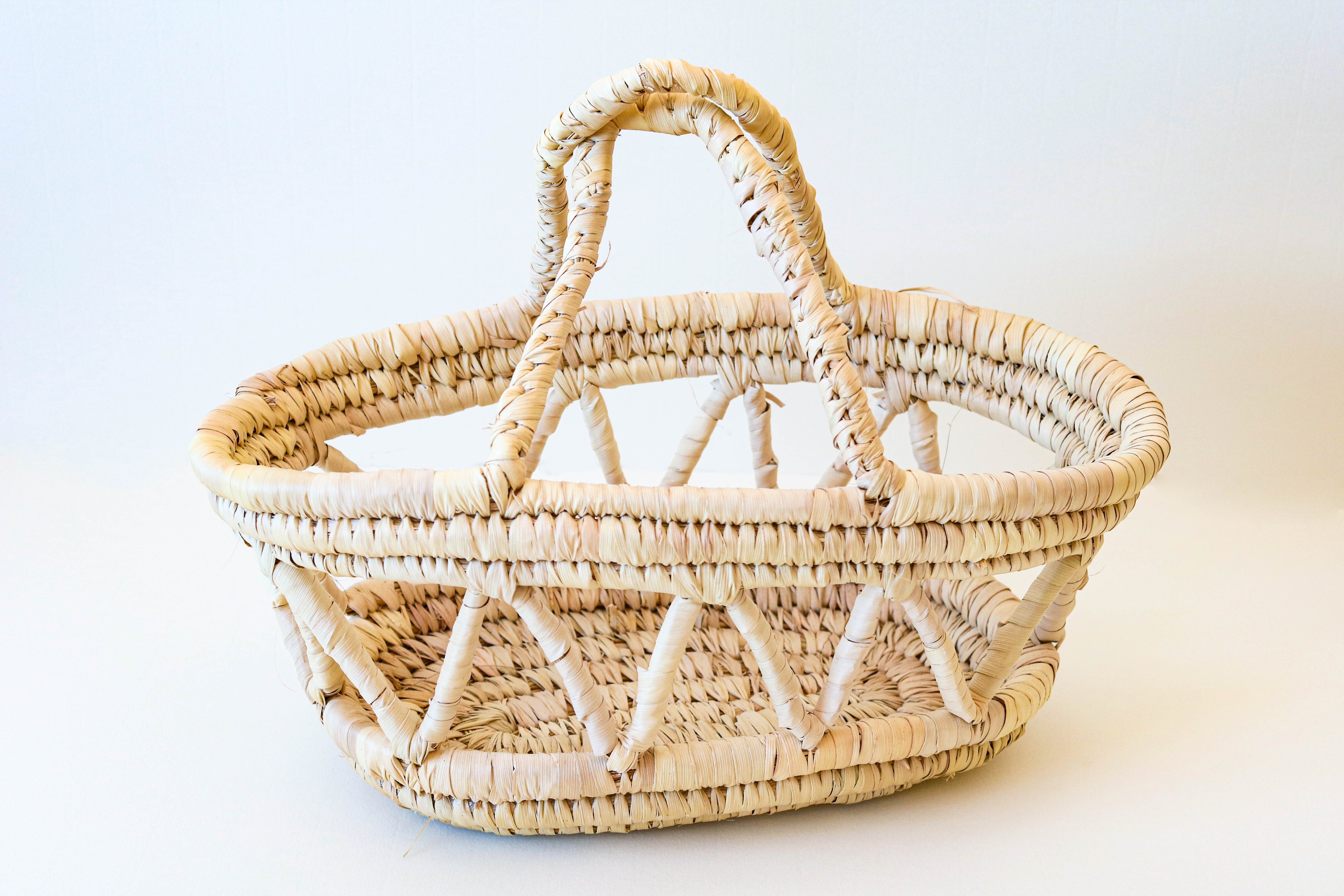 Corbeille de fruits en fibre de palmier