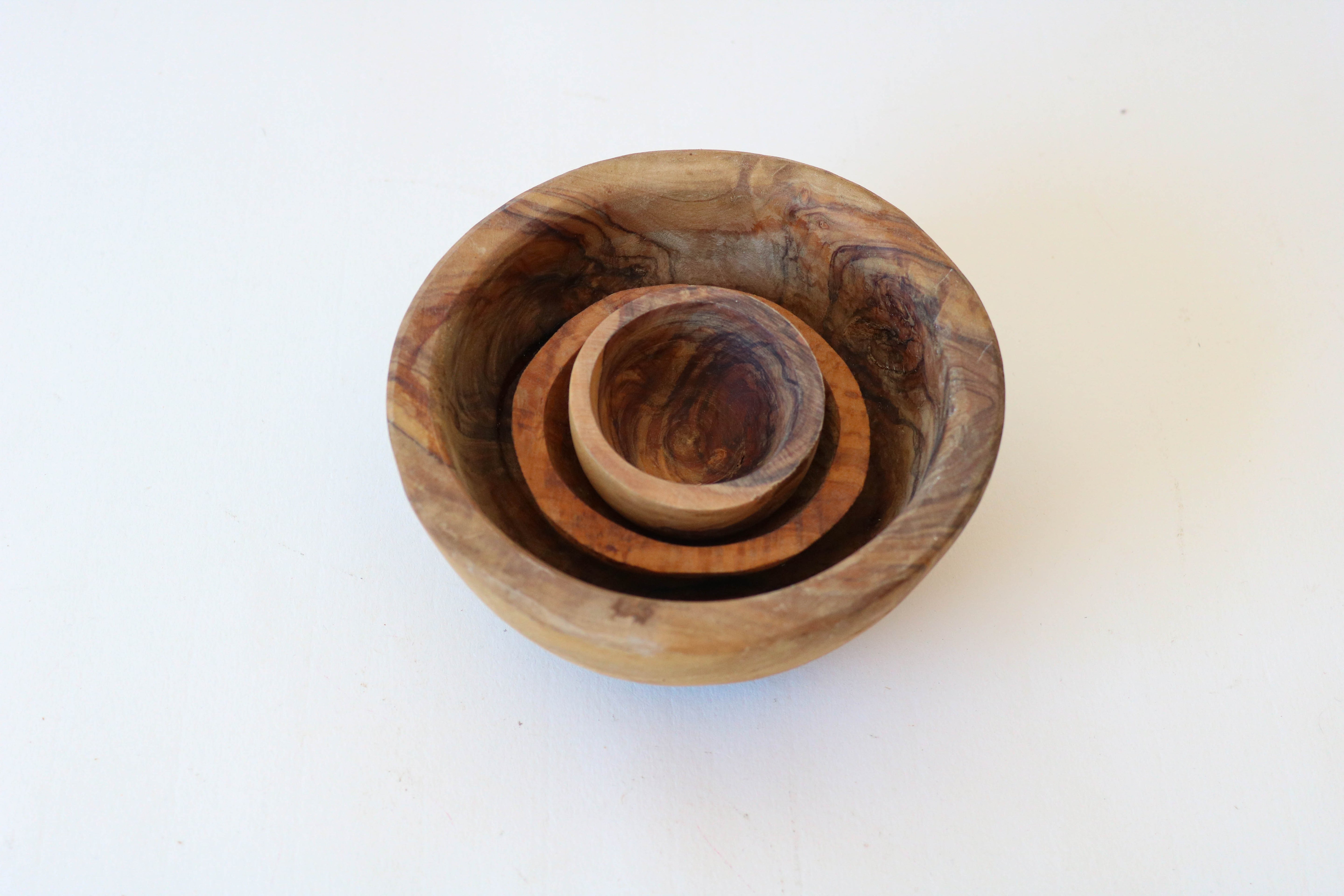 Ensemble de 3 petits bols en bois d´olivier