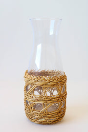 Carafe d´eau avec jonc tressé