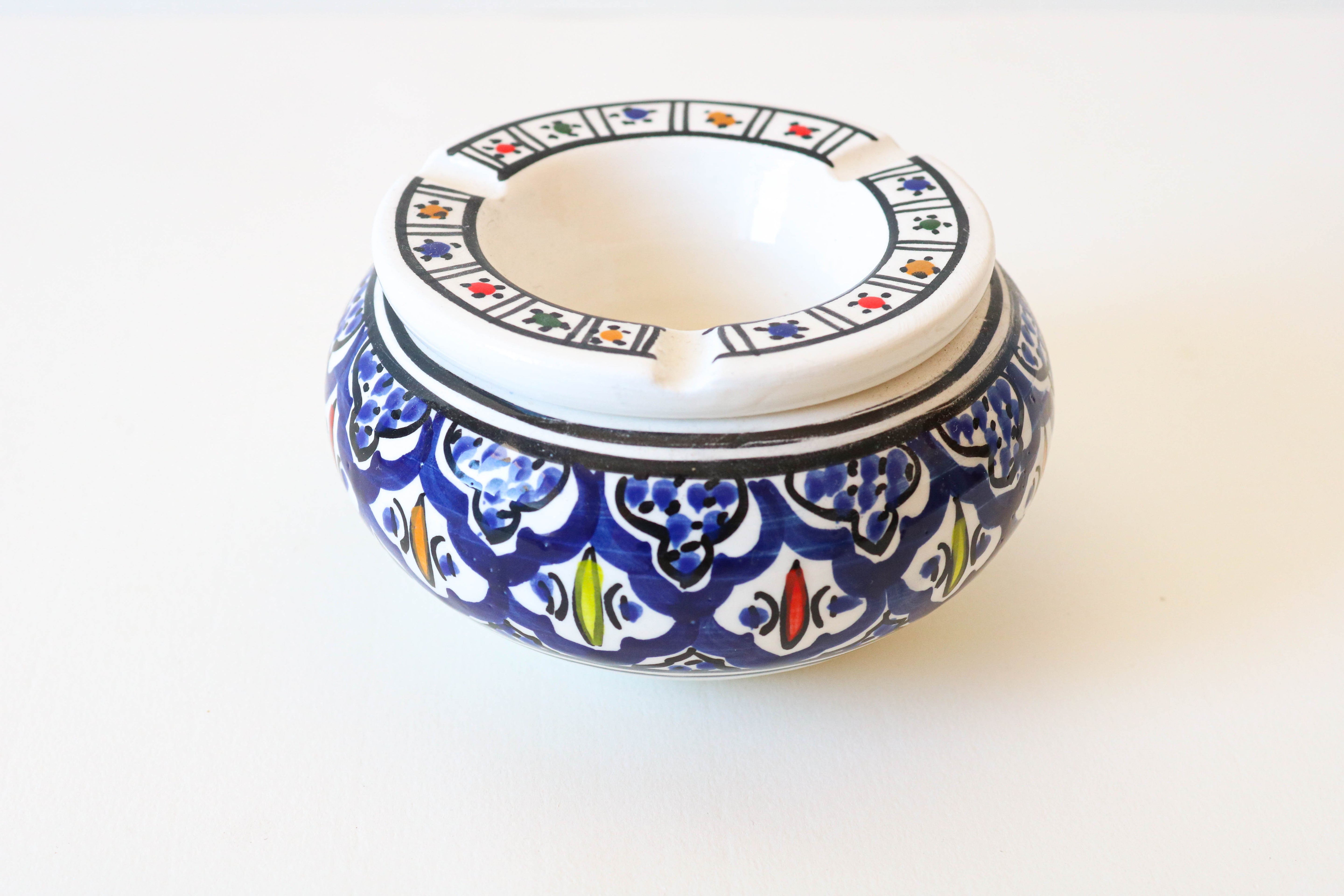 Cendrier en céramique