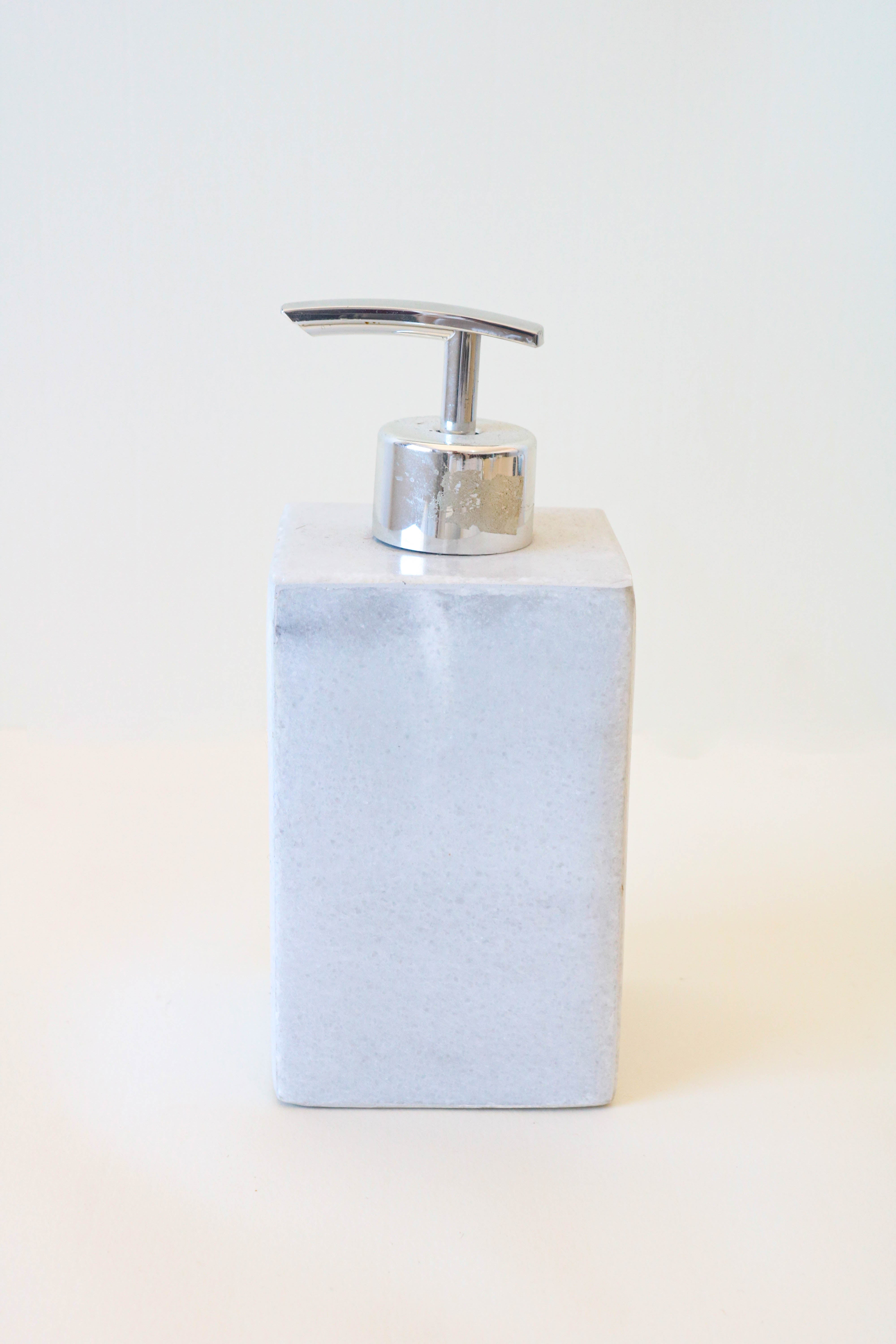 Porte savon liquide en marbre