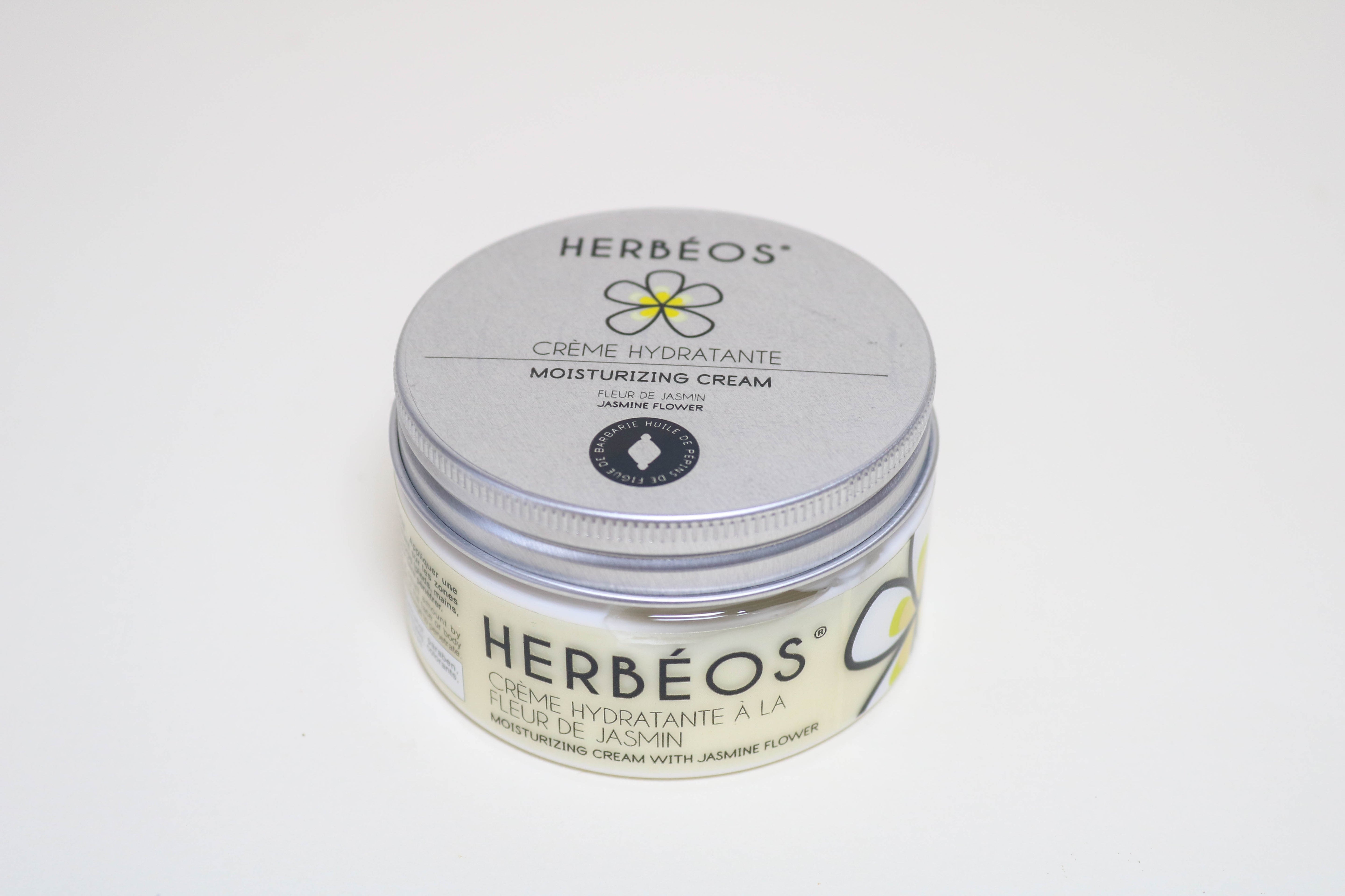 creme hydratante a la fleur de jasmin