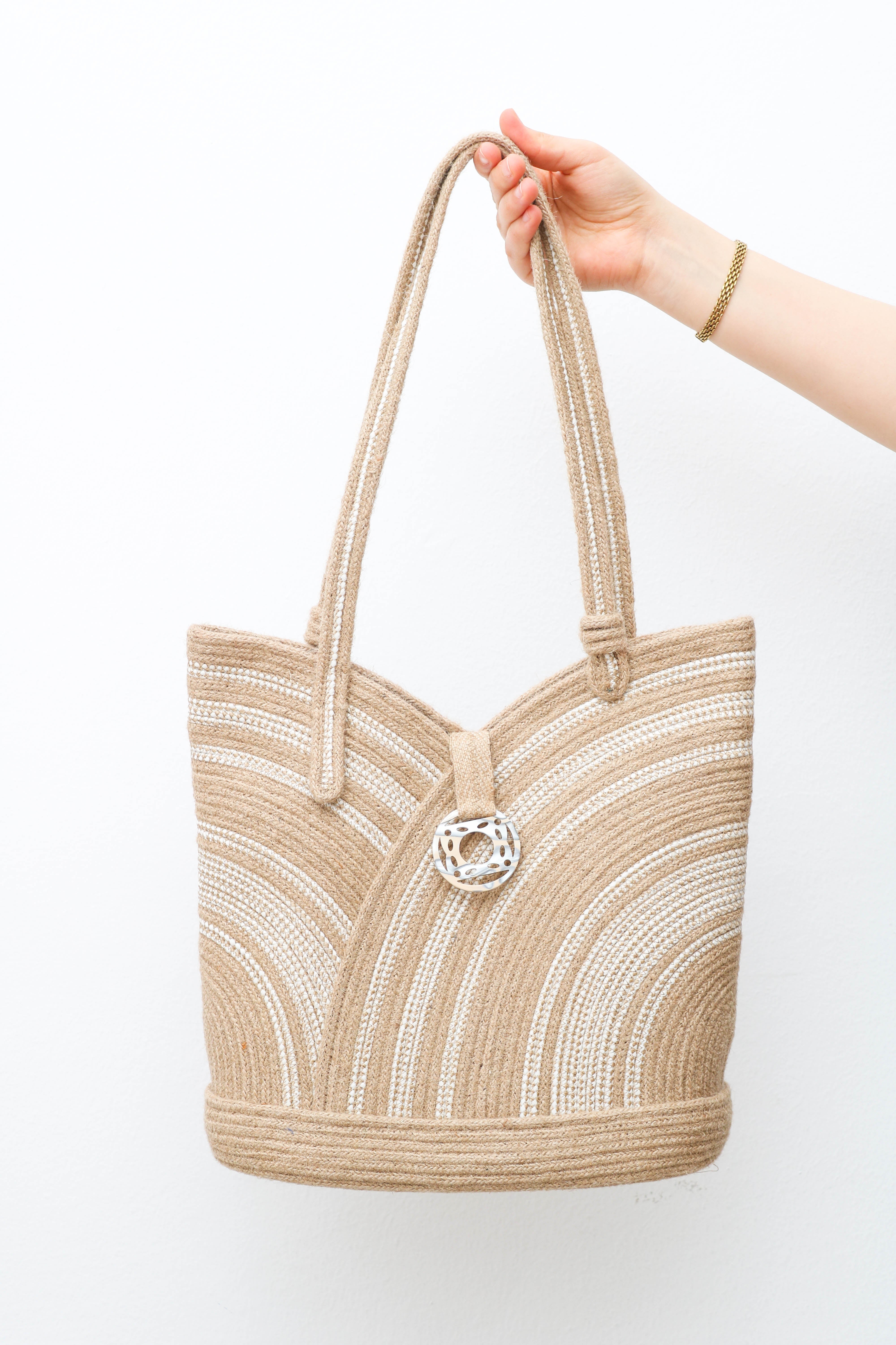 Sac en fibre végétale tressé à la main