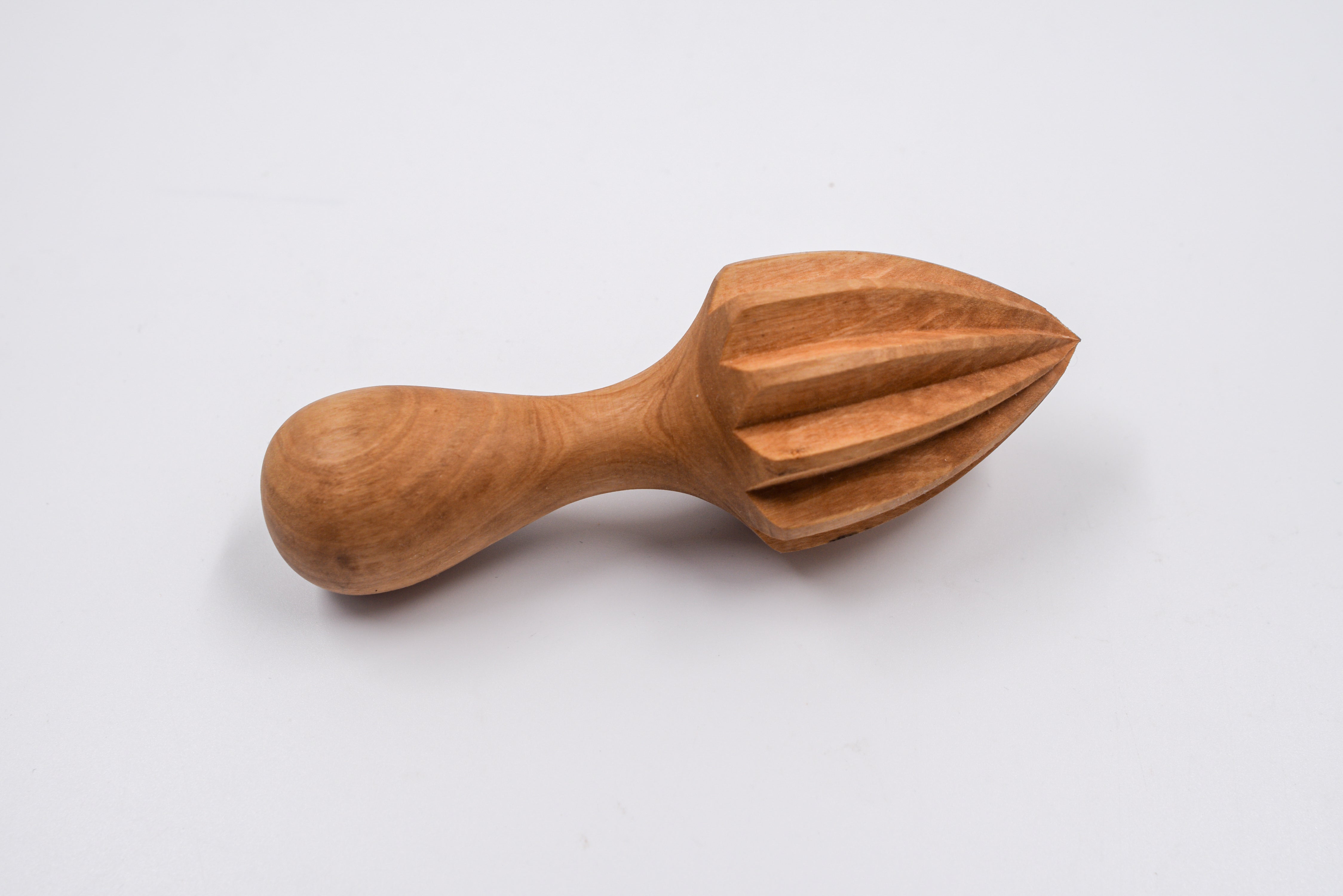 Presse-agrumes en bois d’olivier