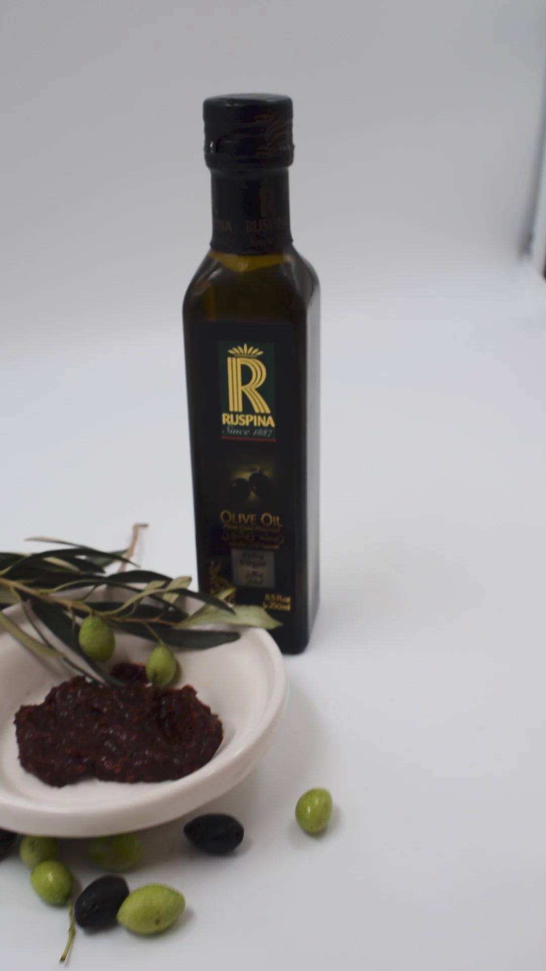 Charger la vidéo : Huile d’Olive Extra Vierge RUSPINA – 250 ml